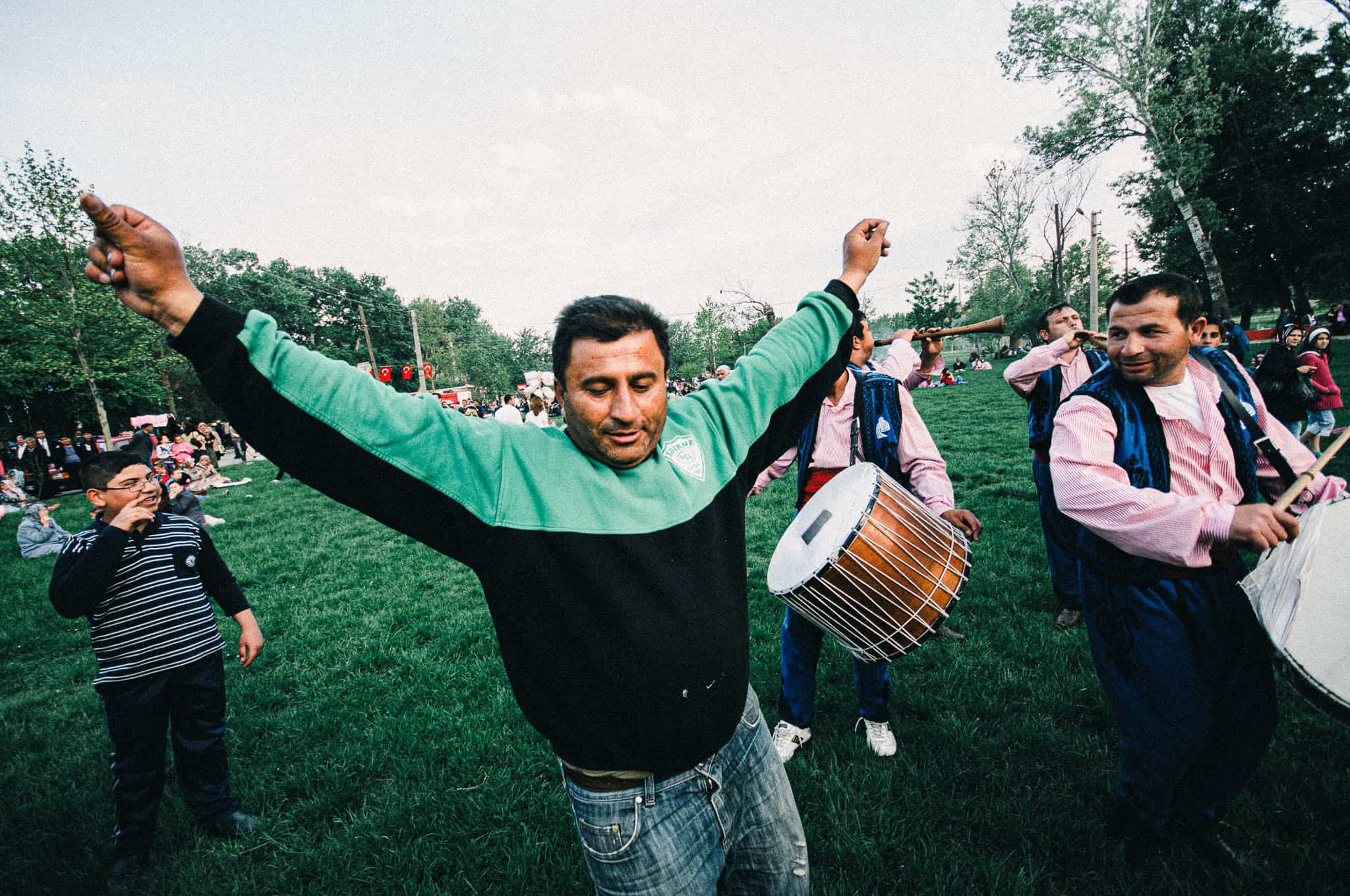Documentary photograph of dancers at the Kakava Hıdırellez festival, Edirne, Turkey, 2009 by Tarık Kaan Muslu